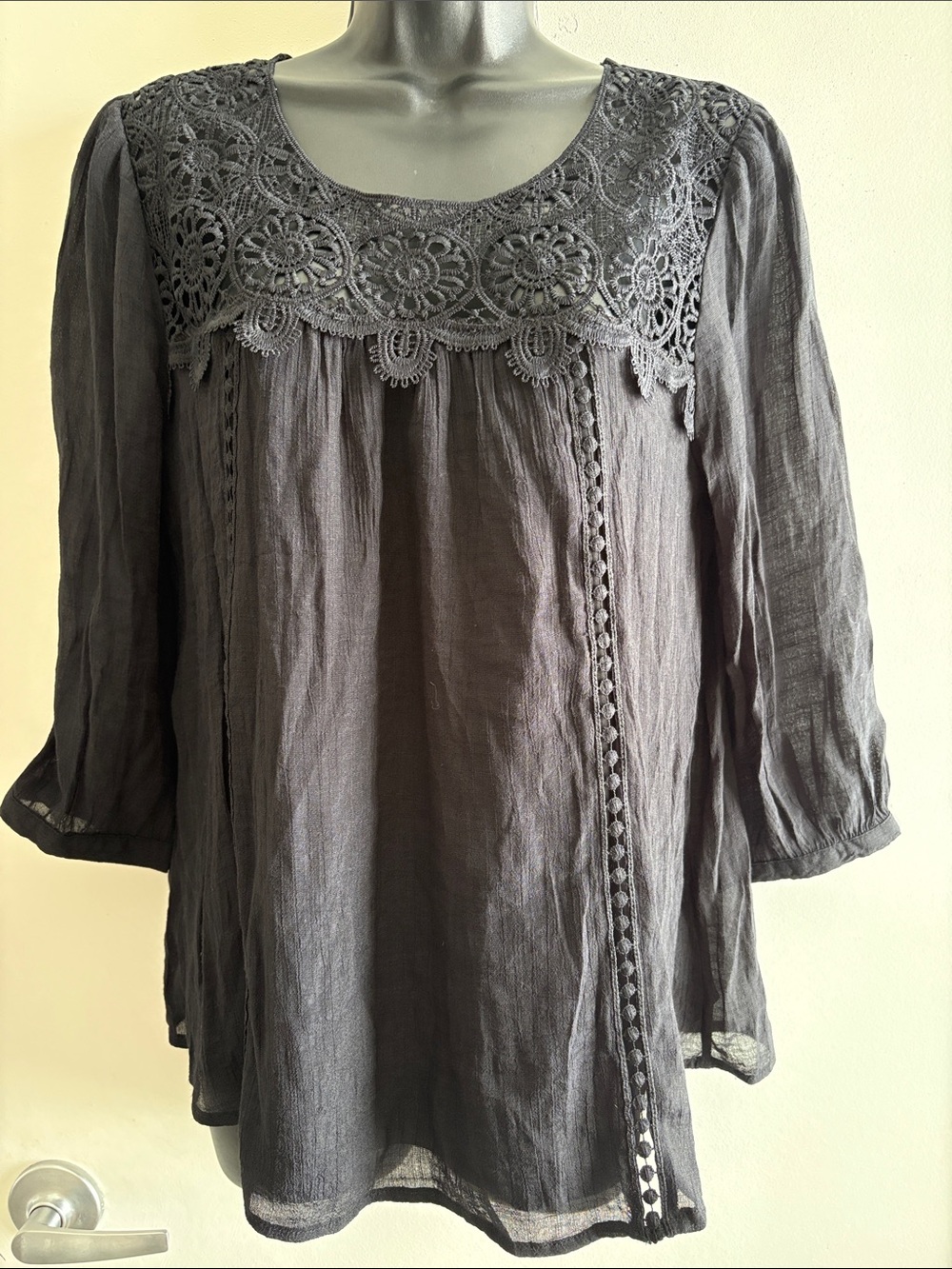 fig and flower Black Lace Yoke Peasant Bohemian Flowy Goth Blouse SZ S - Picture 1 of 7
